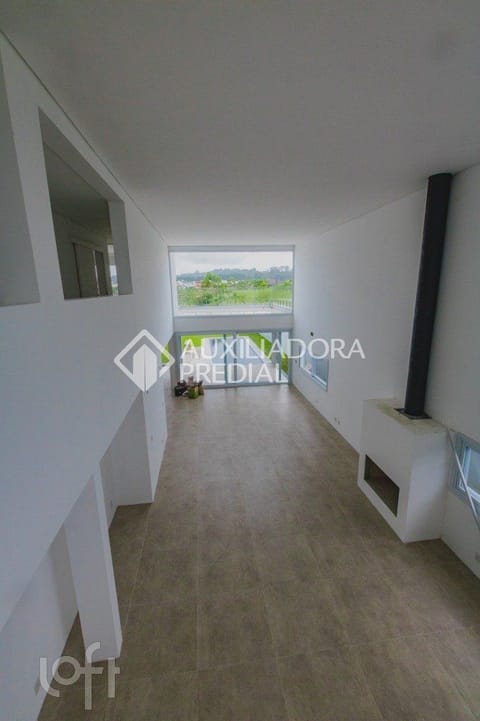Image 29 - 238219
